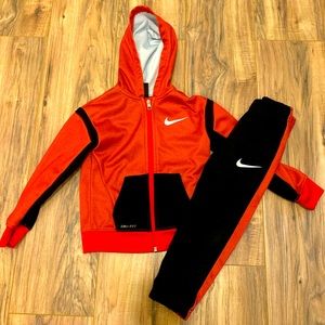 Boys Nike Track Suit
